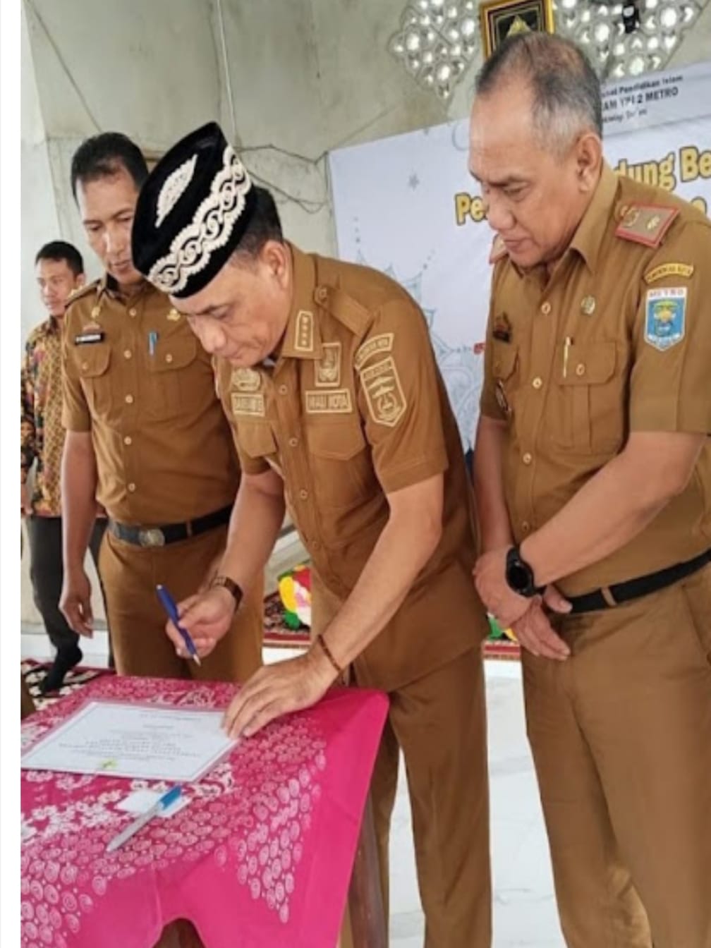 Wali Kota Metro Resmikan Gedung SMP YPI Islam, Tegaskan Komitmen Wujudkan Kota Cerdas dan Religius