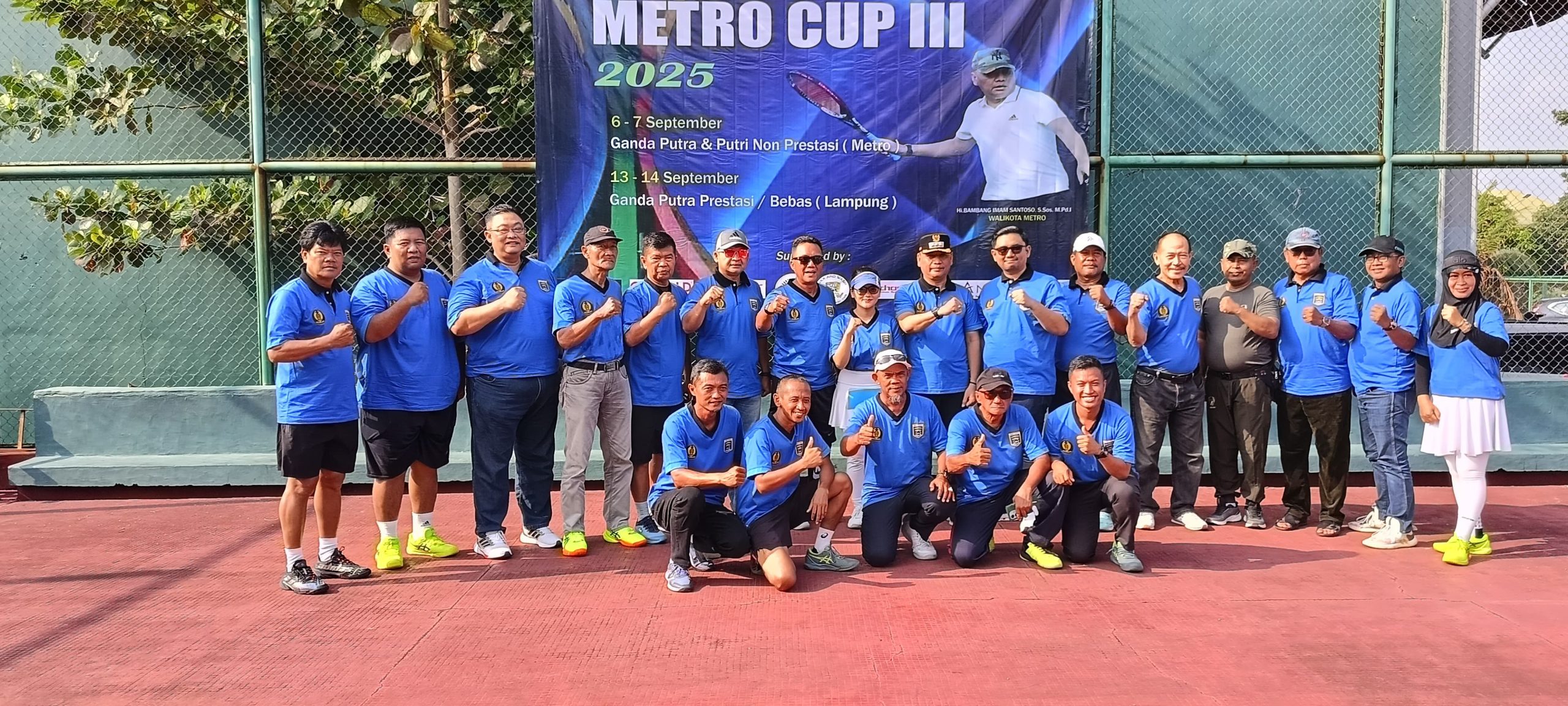Walikota Metro H. Bambang Iman Santoso membuka Tennis Tournament Metro Cup III 2025
